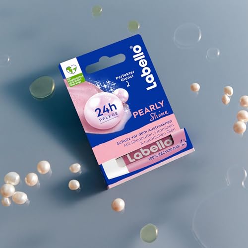 Labello Pearly Shine Lippenpflegestift, Lippenpflege mit schimmerndem Perlglanz für 24h Feuchtigkeit, pflegender Lippenbalsam mit Sheabutter und natürlichen Ölen (4,8 g)