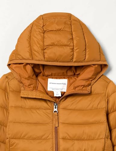 Image of Amazon Essentials Boys and Toddlers' Lightweight Water-Resistant Packable Hooded Insulated Puffer Jacket
