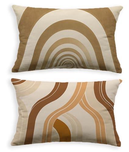 Velours avec fermeture eclair invisible pour cette housse de coussin brun 40x80