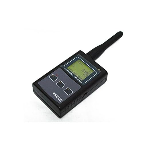Fumei 10Hz-2.6GHz Handheld Frequency Counter Portable Frequency Meter Range 10Hz-100MHz/50MHz-2.6GHz Multi-Function LCD Display for Two-Way Radio