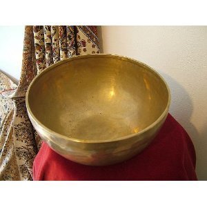Spiritual Gifts Campana tibetana buddista battuta a mano, diametro 21,6 cm, peso 1392 g, prodotta in Nepal, bastone da gioco incluso