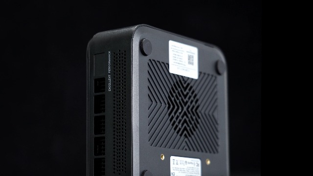 NiPoGi E3B Mini PC AMD Ryzen 7 5700U 32GB DDR4 512GB SSD