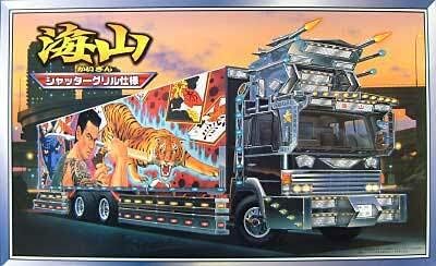 Amazon Co Jp 青島文化教材社 1 32 4t Decoration Truck No 26 闘魂 Of The Storm Hobbies