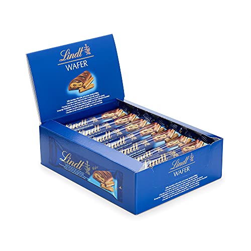Lindt Schokolade Waffel-Vollmilch Riegel | 18 x 35 g Riegel im Thekendisplay | 630 g | Knusprige Waffelblätter in feiner Vollmilch-Schokolade | Schokoladen Großpackung | Schokoladengeschenk