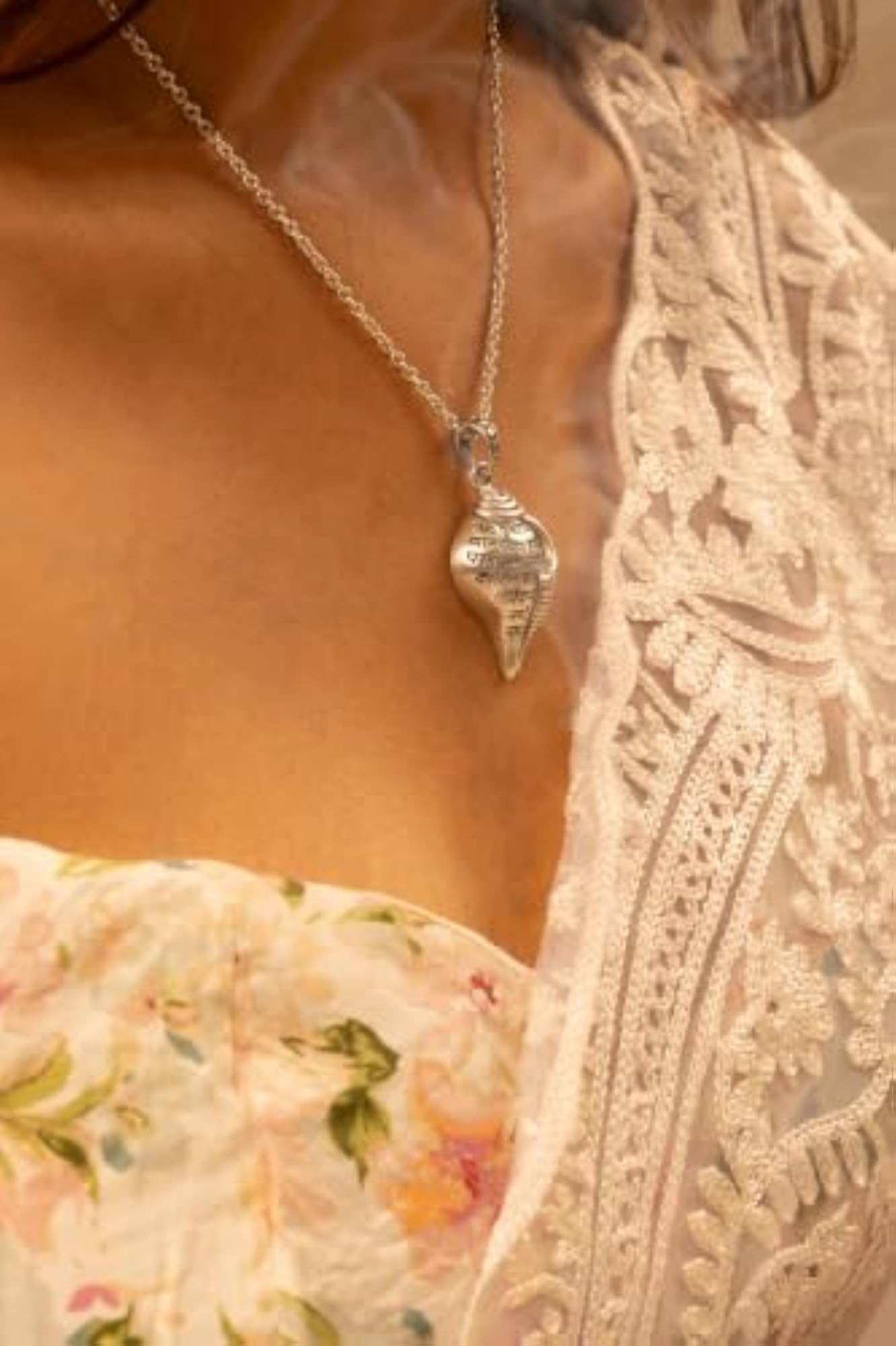 Women's 925 Krishna Shankha Necklace, Gift for Her