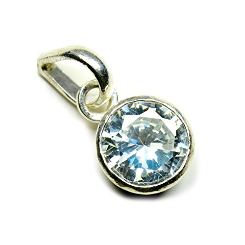 Pendentif en argent 925 avec gros zircon de 5 carats à offrir pour un anniversaire