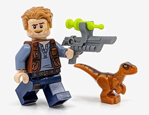 LEGO Jurassic World: Owen Grady with Baby Raptor and Tranquilizer Gun