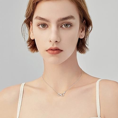 Collar Corazón Infinito en Plata 925 con Circonitas
