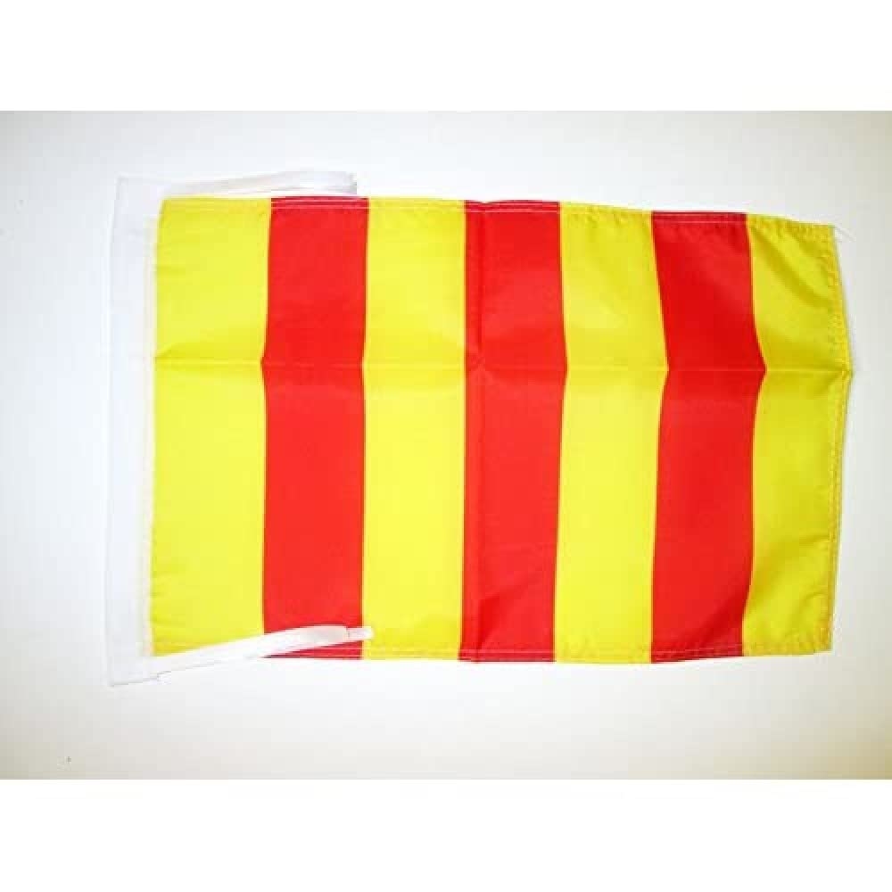 Pavillon Nautique Provence – 45x30 Cm, Polyester Qualité Marine, Anneaux Plastiques, 30 G
