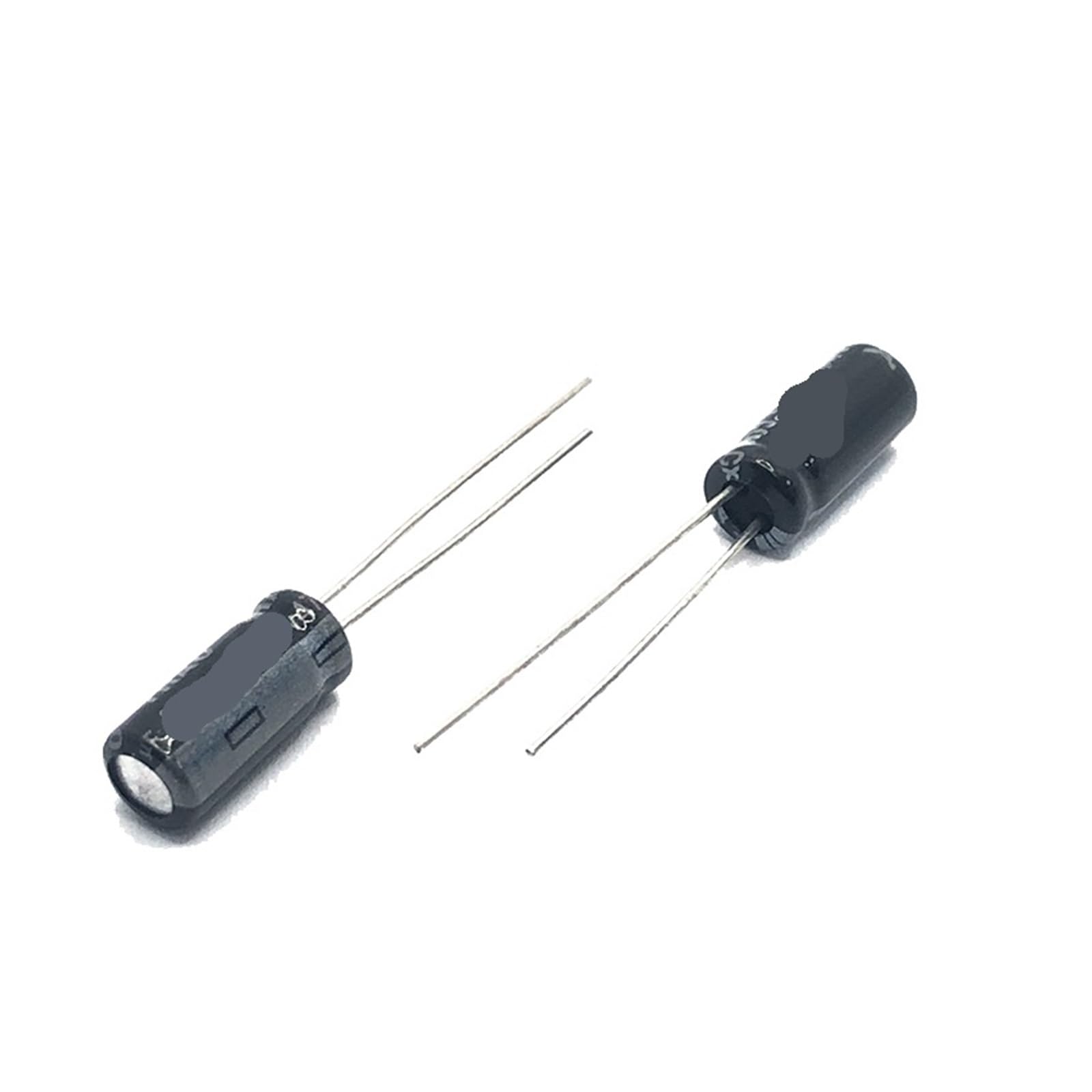 Condensateur électrolytique 25V pour restaurer vos anciens circuits audio
