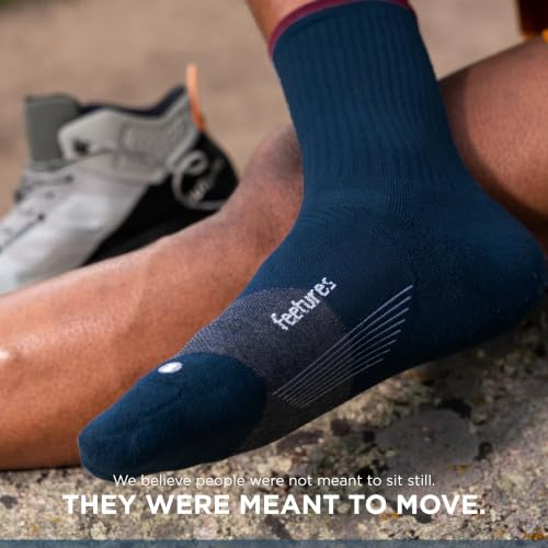 Image of Feetures Elite Light Cushion Mini Crew Sock - Sport Sock with Targeted Compression