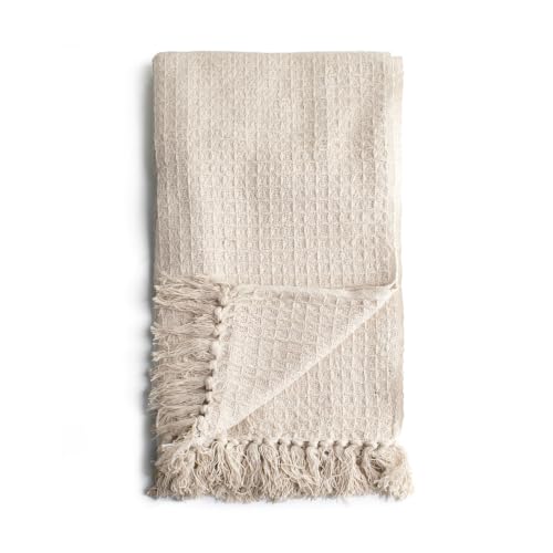 THE SECRET HOME – Plaid Multiusos para Sofá, Cama y Sillón – Manta Decorativa con Flecos de Algodón – Varios Modelos y Medidas (Beige, 150x125 cm)