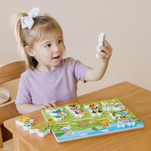 Melissa & Doug Disney Mickey Mouse Clubhouse Wooden Chunky Puzzle (8 pcs)