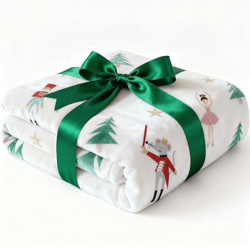 Ultra Soft Fleece Blanket Throw Size - Christmas Flannel Fleece Luxury Throw Blanket - Lightweight Throw for Couch, Bed, Chair - Warm & Breathable - Cozy Microplush Bedding - Christmas Trees