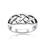 Lieferumfang: 1 x Ring in einer edlen Materia Schmuckbox.