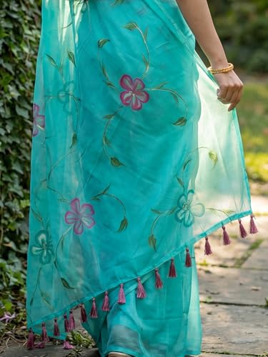 Image of AKHILAM Women's Cotton Saree with White Daisy Floral Prints Tassel Pallu Lightweight Summer Saree