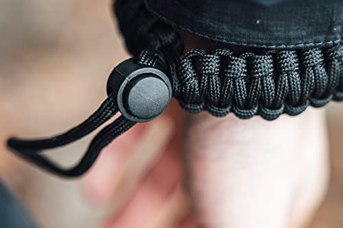WIKA Survival Armband, Paracord, Feuerstein, Schaber, Signalpfeife, größenverstellbar (Schwarz)