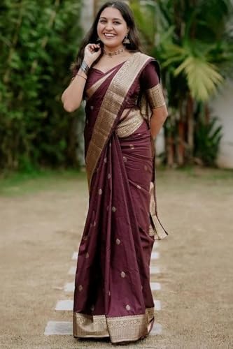 Image of SGF11 Women's Kanjivaram Soft Silk Saree With Blouse Piece