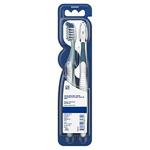 Oral-B Pro Health CrossAction Plaque Removal toothbrushes, 2 Count Toothbrush Medium, Deep Reach in Tight Spaces, Tongue Scraper Tooth Brush, Plaque Fighter, Gentle on Teeth, Gum stimulators — photo 2 of 6