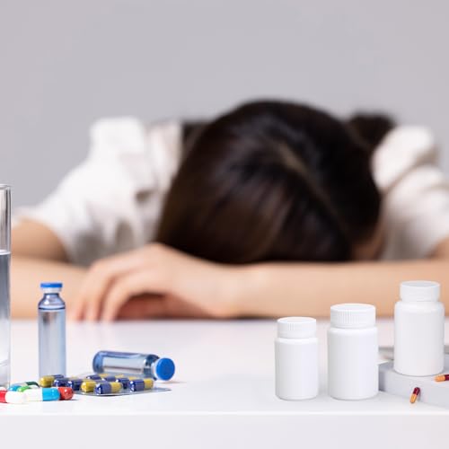 Image of White Pill Bottle, Empty Medicine Bottles with Screw Caps for Pills Capsules Vitamins, Food Grade Plastic Medicine Containers with Labels for Travel (3.4oz /100ml, 4 Pcs)