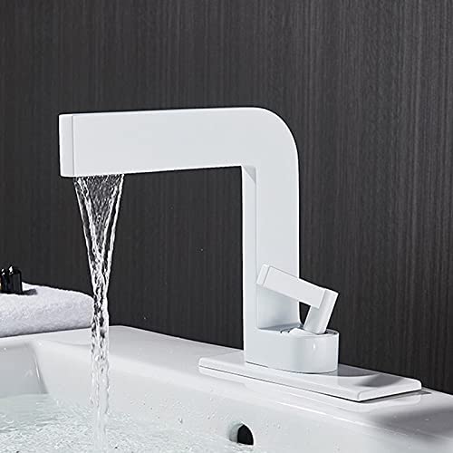 Robinet de salle de bain moderne en laiton au fini mat épuré