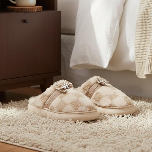 Image of VRITRAZ Women's Comfort Slip On Closed Toe Warm Winter House Clog Indoor Slipper