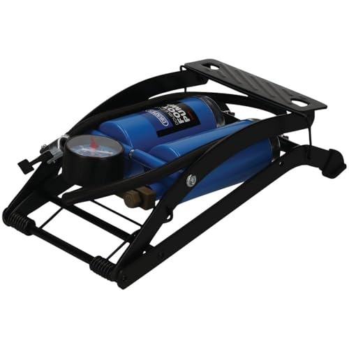 Versatile - Sperimenta versatilità e praticità con la nostra pompa a doppio cilindro dotata di un tubo di erogazione da 600 mm. Dotato di un connettore di bloccaggio per un facile gonfiaggio degli pneumatici e di uno speciale ugello progettato per letti ad aria e palloni da calcio, è una soluzione all-in-one per tutte le esigenze di gonfiaggio.