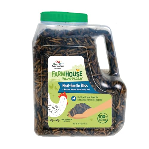 Manna Pro Farmhouse Favorites Beetle Bliss Poultry Treat Blend of Mealworms and Beetles All Natural Treat for Chickens Ducks Geese Turkeys & Guinea Fowl 45% Protein 25oz