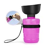 BEQUEM UND EINFACH ZU REISEN: Die tragbare Hundetränkeflasche macht das Reisen, Spazierengehen und Wandern mit Ihrem Hund einfacher und bequemer und angenehmer. Der Deckel ist umkehrbar und kann bei Bedarf zur Wasserschale hochgeklappt werden