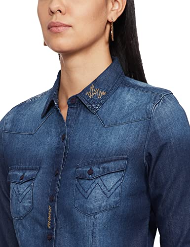 Image of Wrangler Women's Plain Regular Fit Shirt
