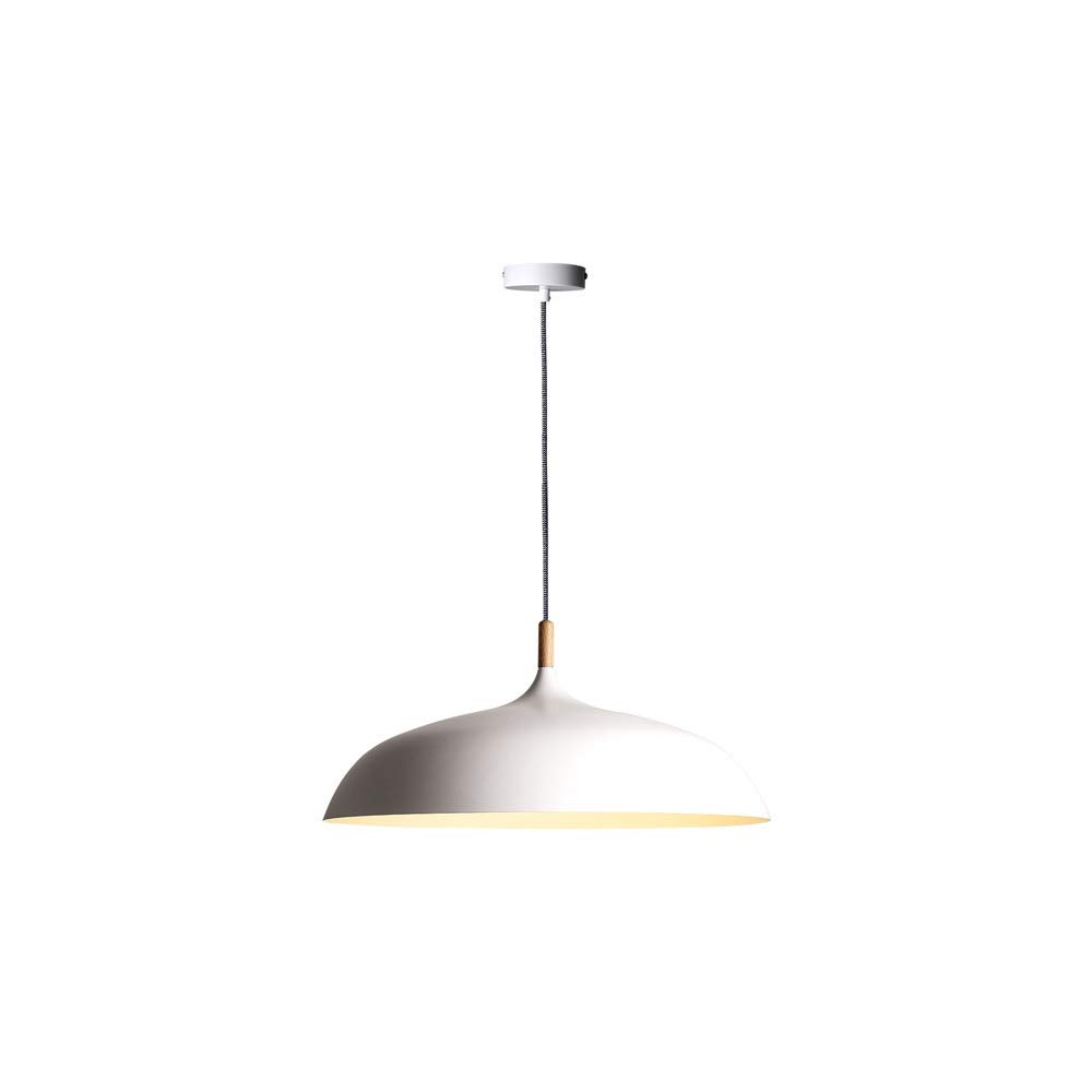 Chandelier minimaliste pour illuminer vos dîners en salle à manger nordique