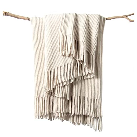 lifein White Throw Blanket for Couch - Soft Knitted Farmhouse Chenille Boho Throw,Cozy Knit Small Lightweight Blanket&Throws with Tassels for Home Decor,Bed,Chair,Sofa,Spring(Cream/White,50 * 60in)