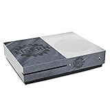 Die Microsoft XBox One S Hülle ist millimetergenau angepasst und mit Aussparungen für alle Bedienelemente ausgestattet.