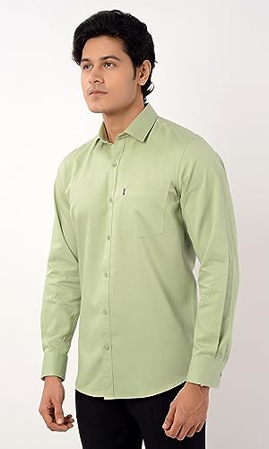 Image of Men's Solid Slim Fit Shirt