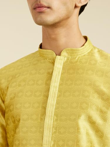 Image of DIWAS BY MANYAVAR Men's Art Silk Self Design Kurta (1pc)
