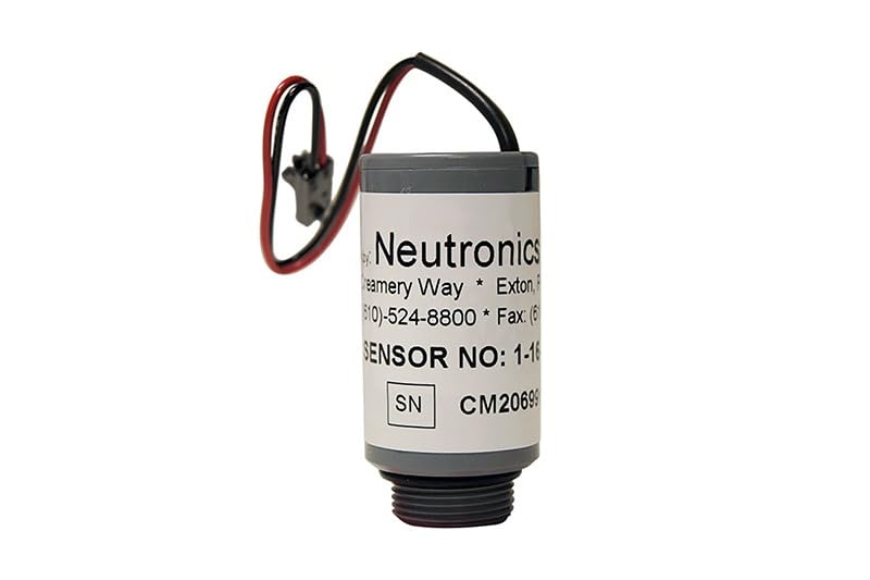 Oxygen sensor with Neutronics label