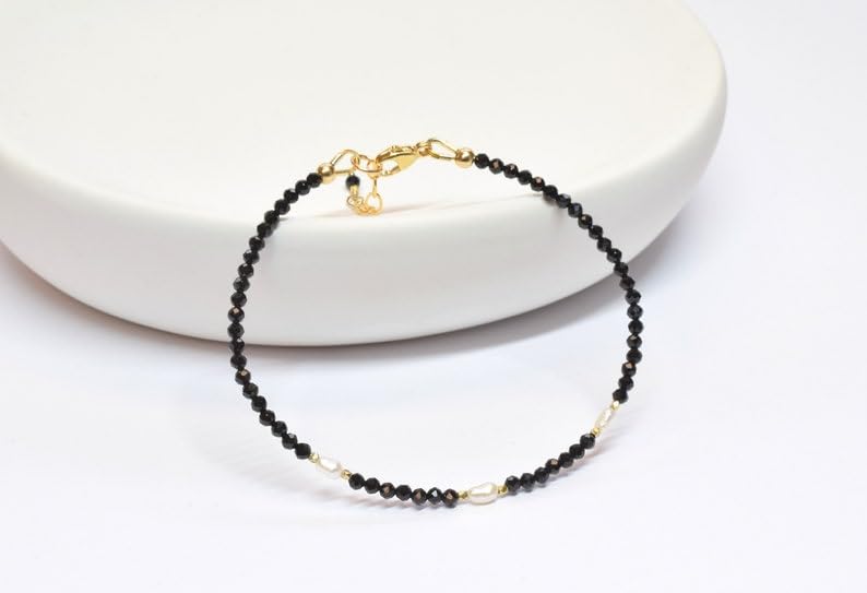 Black spinel and pearl bracelet, RONDELLE 2MM FEACTED 7INCH Sterling Silver Stacking Beaded Bracelet, Simple Layering, Dainty Gemstone Bracelet, Fine Jewelry, Minimalist,