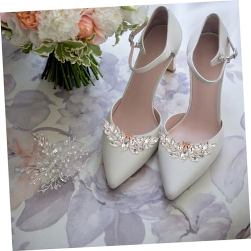 Talons de bal ennuyeux ? Transformez-les avec ces clips de chaussures dorés