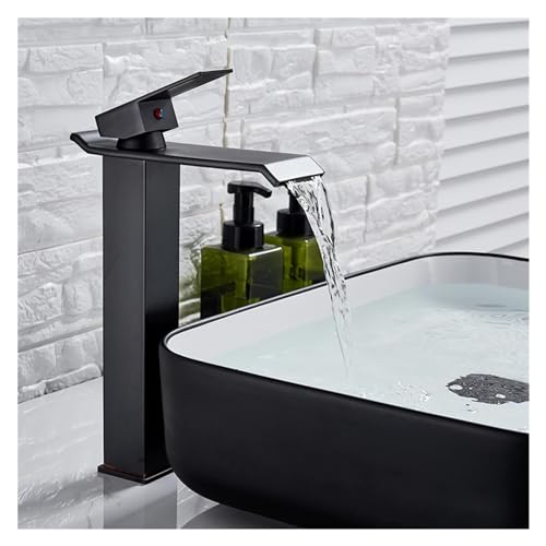 Mitigeur de salle de bain cascade noir pour moderniser un lavabo d'évier