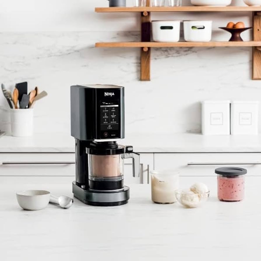 Pau chan専用　ジャンクNinja Creami NC301 アイスマシン Amazon.com: Ninja CREAMi Ice Cream Maker, 7 One-Touch