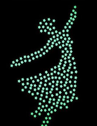 Miniatura 3 de HoneyToys 200 pegatinas luminosas de 14in que brillan en la oscuridad fluorescentes de plástico noctilucentes para pared del techo del hogar