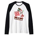 Portez les paroles festives les plus emblématiques de vos artistes préférés avec notre gamme de vêtements et d'accessoires sous licence officielle The Lyricist sur le thème de Noël Laissez les cloches sonner pour Noël. !