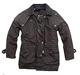 herausnehmbares Winter Innenfutter, abnehmbares Schultercape, Windmanschette über dem Druckknopfverschluss, großen Pattentaschen zusätzlich mit seitlichen Eingrifftaschen und zwei gesonderten Innentaschen