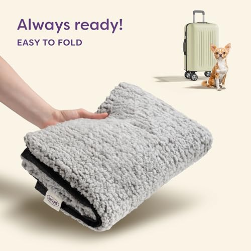 Knupis Self Heating Cat Bed - 60 x 45 cm - Soft & Cuddly Cat Blanket - Noise Dampening - Washable Cover - Non-Slip Underside (Grey) - Image 7
