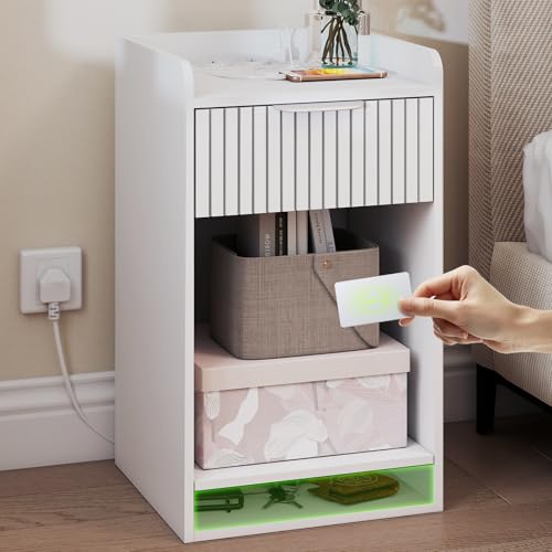 YOSHOOT Mesita de Noche con Base de Carga con Cerradura NFC, cómoda con Compartimento Oculto para Guardar Objetos de Valor, Mesa Auxiliar con cajón Abierto Estante para Sala de Estar o Dormitorio