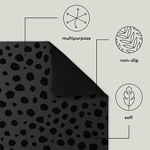Foto von Premium Yogamatte aus PU & Naturkautschuk mit Schwarz Leo Muster, Phtalatfrei & Schadstofffrei Jogamatte, Gymnastikmatte, Yogamatte rutschfest für Fitness, Pilates, Gymnastik & Meditation