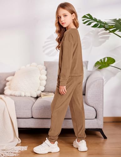 Image of Arshiner Girls 2 Piece Outfit Sweatsuits Set Kids Velour Sweatshirts & Sweatpants Tracksuits Set for Girls