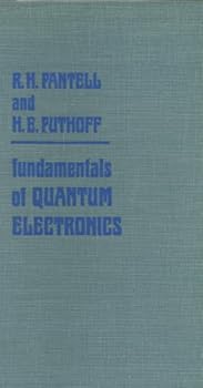 Paperback Fundamentals of quantum electronics Book