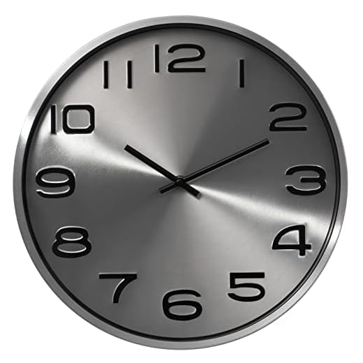 Modern Decorative Aluminum Round Wall Clock for Living Room, Kitchen, Dining Room, Silver