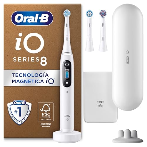 Oral-B iO 8N Cepillo de Dientes Eléctrico con Mango Recargable, 3 Cabezales y Estuche de Viaje, Diseñado por Braun, Regalos Originales para Mujer y Hombre - Blanco